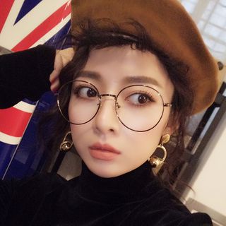 round metal glasses