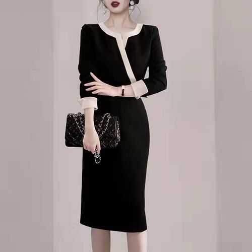Aurora - Long-Sleeve Velvet Sheath Dress | YesStyle
