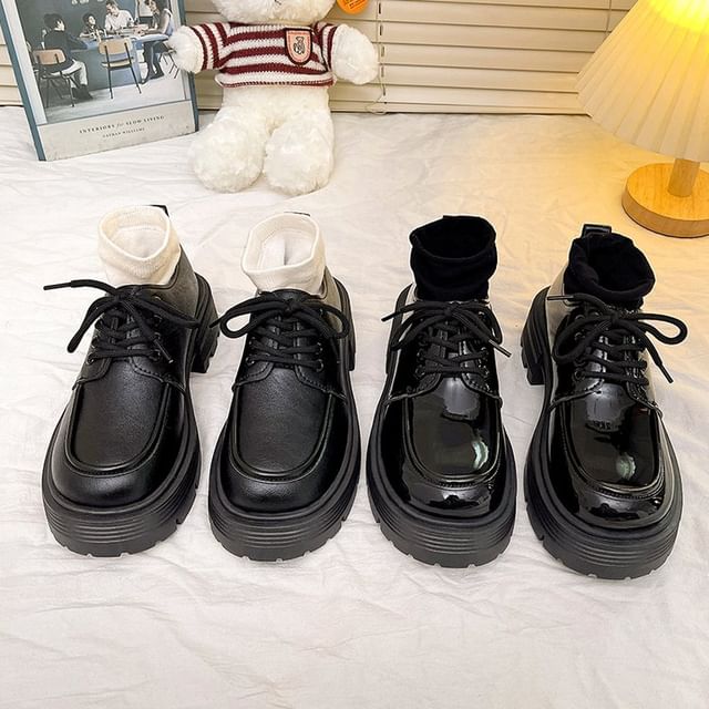 Bolitin - Faux Leather Platform Shoes