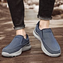 WeWolf - Plain Canvas Slip-On Shoes WeWolf - Plain Canvas Slip-On Shoes