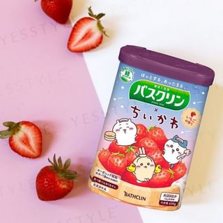 BATHCLIN - Chiikawa Strawberry Bath Salt