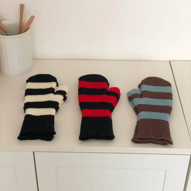 Frior-Striped Knit Mittens