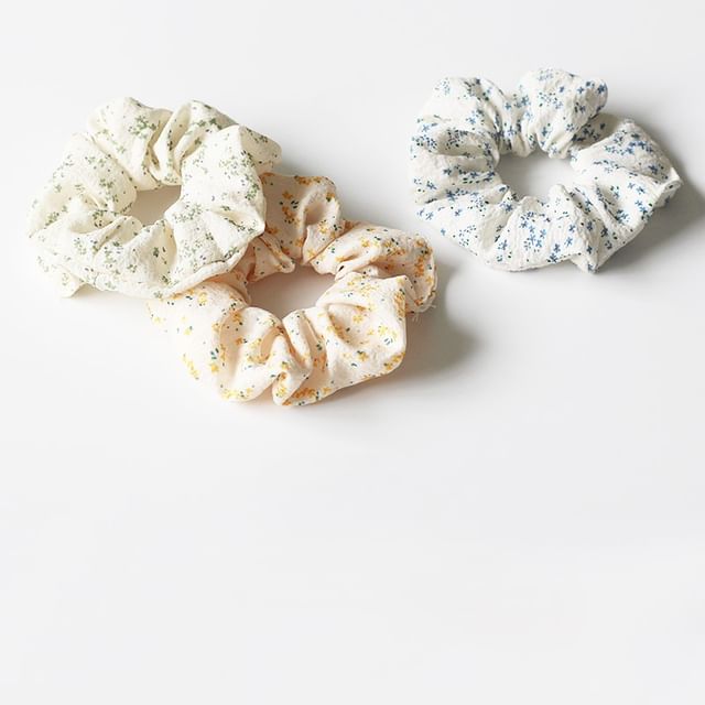 Kawano-Floral Print Scrunchie