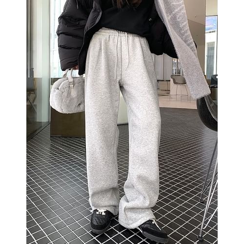 Straight Leg Worldwide Sweatpants