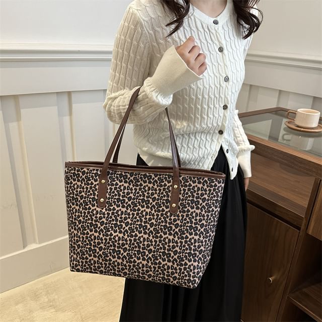 Mulgam-Leopard Print Tote Bag