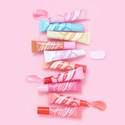 The Lip Volumizer