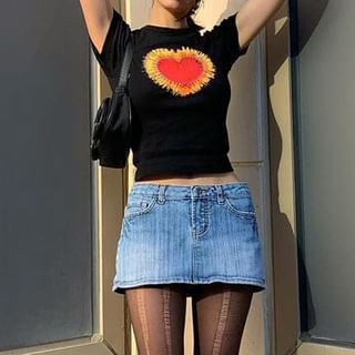Honet Short Sleeve Heart Print T Shirt