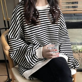 Blaklukka - Oversized Striped Sweatshirt | YesStyle