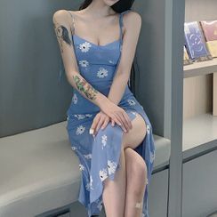 Windflower - Spaghetti Strap Floral Print Midi A-Line Dress Windflower - Spaghetti Strap Floral Print Midi A-Line Dress