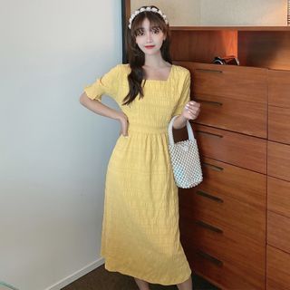 short sleeve square neck dress