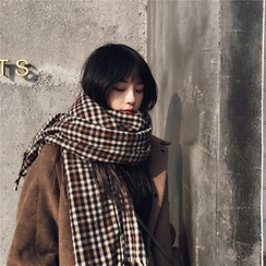Ffion - Plaid Fringe Scarf Ffion - Plaid Fringe Scarf