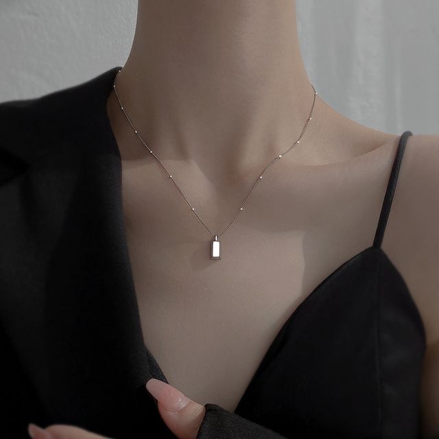 Gaya-Nugget Pendant Sterling Silver Necklace