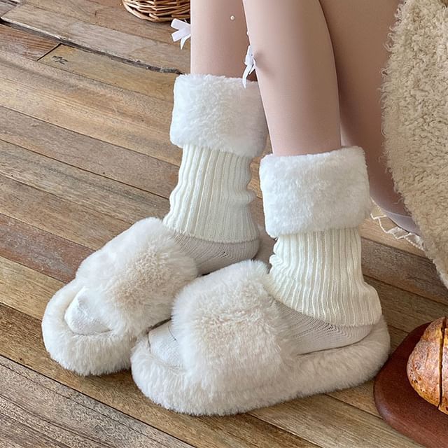 MOGLA-Plain Fluffy Panel Leg Warmers