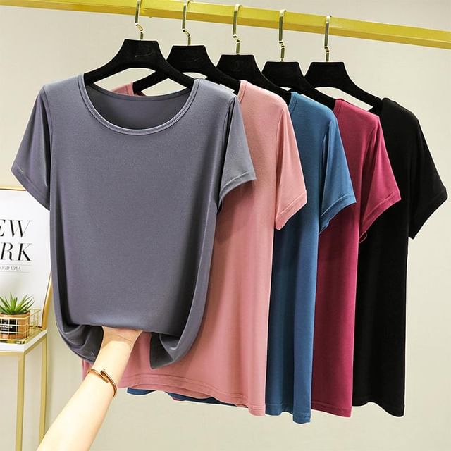 KUMI-Short-Sleeve Crew Neck Plain Tee