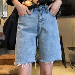 Altosa - Fray-Hem Straight-Cut Denim Shorts Altosa - Fray-Hem Straight-Cut Denim Shorts