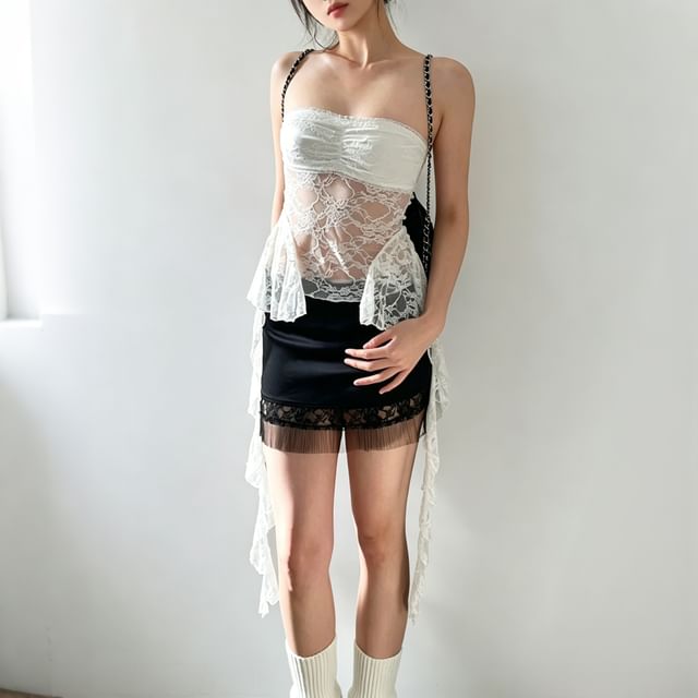 Sugarcoat-Plain Lace Tube Top