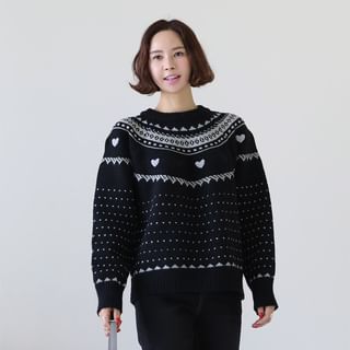 Lemite Heart Pattern Raglan Sleeve Sweater
