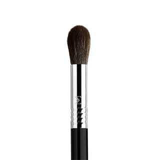 Sigma Beauty - F64 Soft Blend Concealer Brush