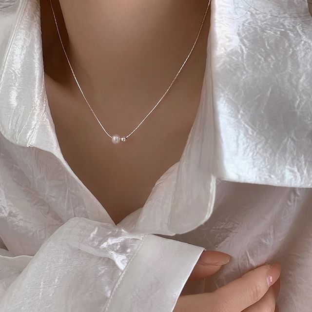 Halfla-Ball Necklace