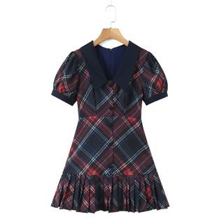 Omelia Short Sleeve Collared Plaid Button Up Mini A Line Pleated Dress