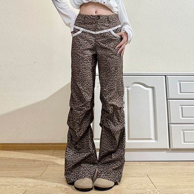 Honet - Low Rise Lace Panel Leopard Print Straight-Fit Wide Honet - Low Rise Lace Panel Leopard Print Straight-Fit Wide