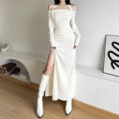 Long sleeve deals halter dress