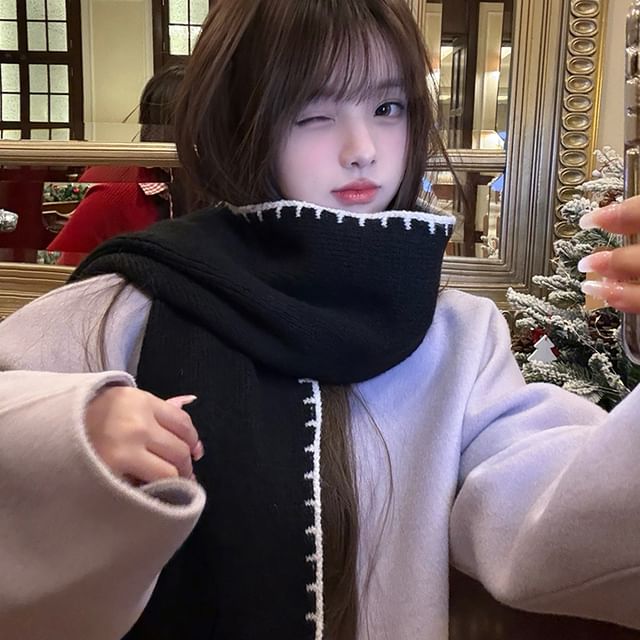 4-4 STUDIO-Plain Contrast Trim Scarf