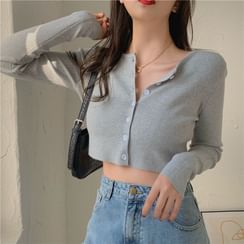 Closette - Cropped Cardigan Closette - Cropped Cardigan