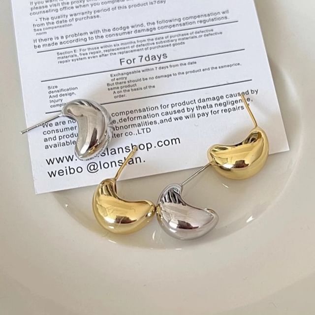 Dashiro-925 Sterling Silver Glossy Hoop Earring