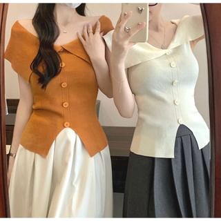 Gilmort-Cap-Sleeve Off-Shoulder Plain Slit Button Knit Top