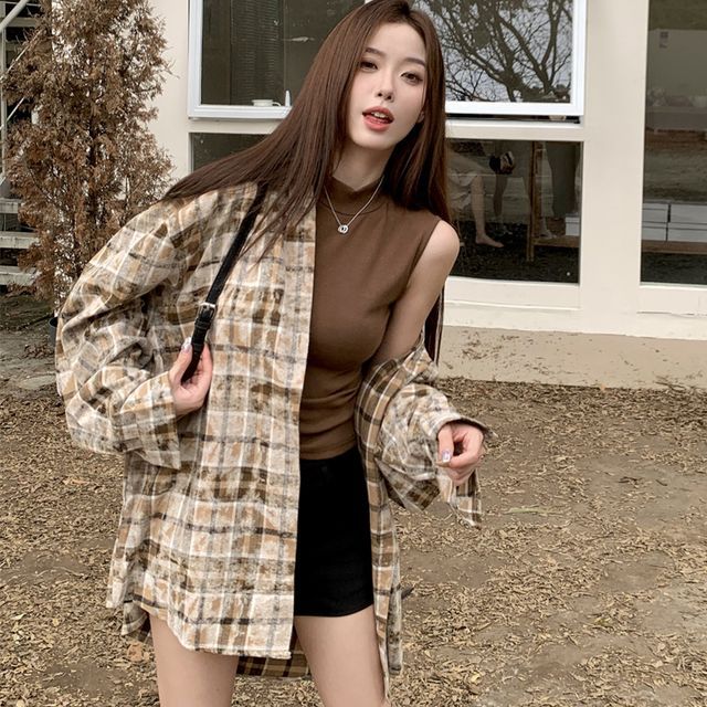 Flowerisque Long-Sleeve Plaid Button-Up Oversized Shirt Mock