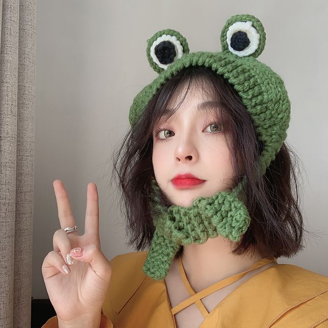 Lots2luv - Knit Frog Eye Bonnet Hat | YesStyle