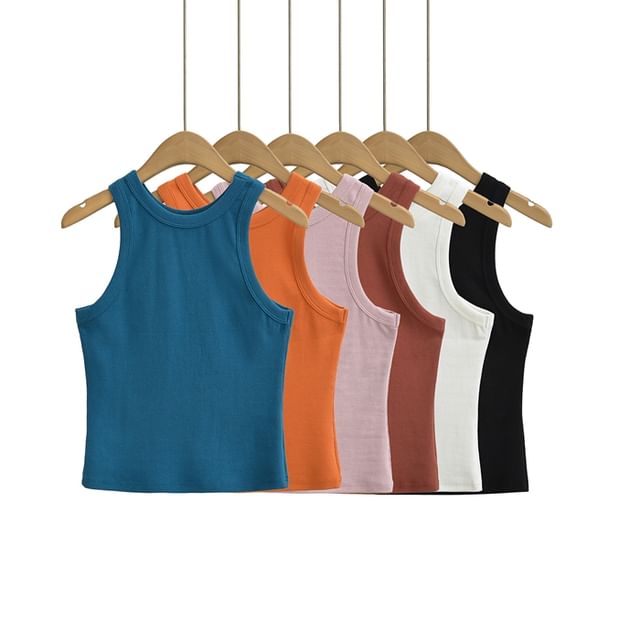Ulark-Scoop Neck Plain Ribbed Cropped Tank Top
