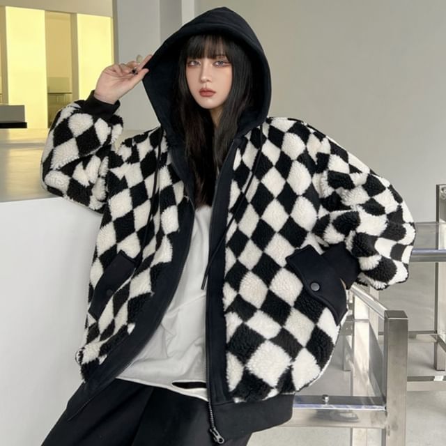 Sophia - Diamond Pattern Hooded Zip Fleece Jacket | YesStyle