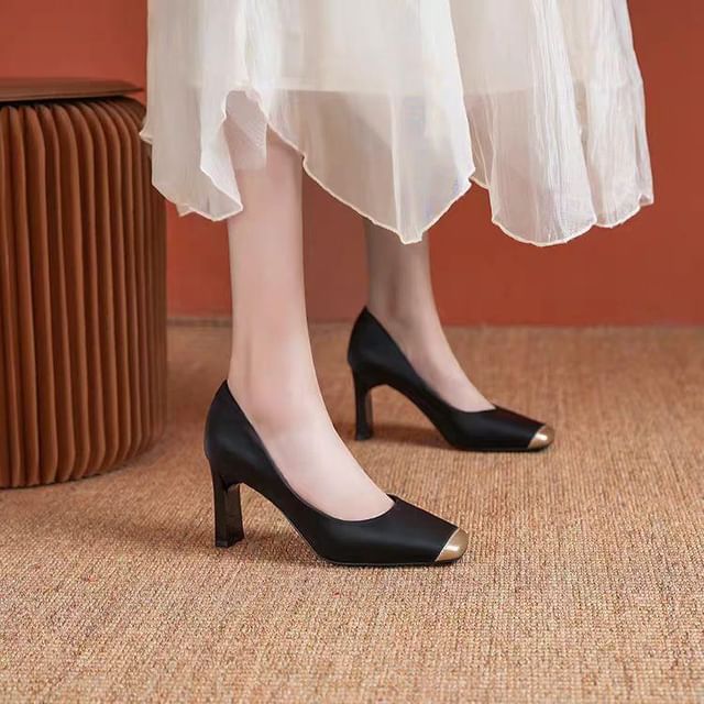 Anjay-Cap Toe Chunky Heel Pumps