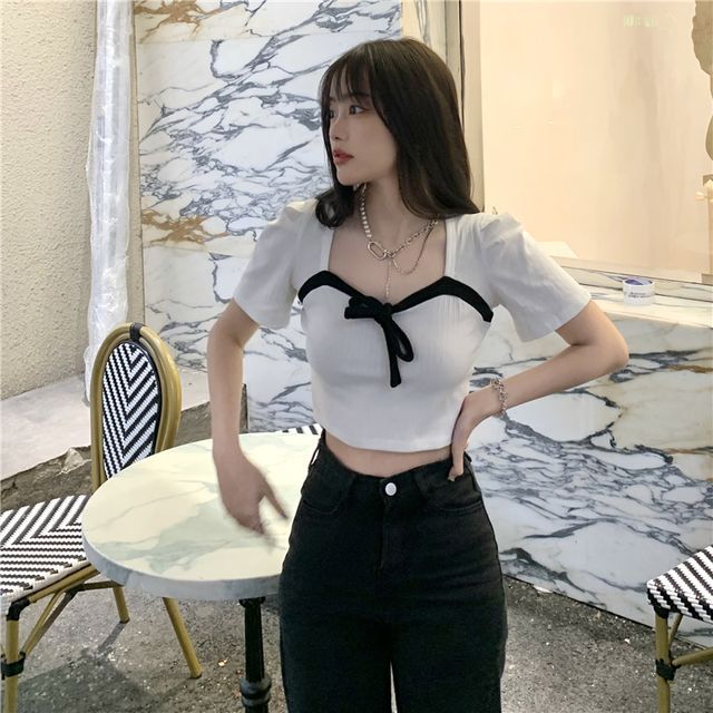 Shinsei - Short-Sleeve Ribbon Crop Top | YesStyle