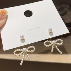 True Glam - Faux Pearl Bow Earring True Glam - Faux Pearl Bow Earring