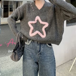 JVL-V-Neck Star Applique Sweater