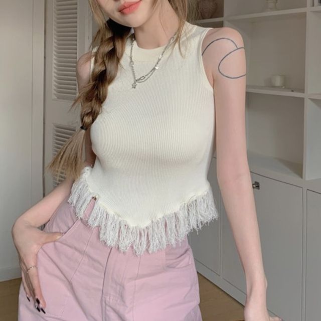 Shinsei-Plain Asymmetrical Fringed Knit Cami Top