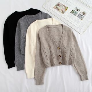 hollister cable crop cardigan