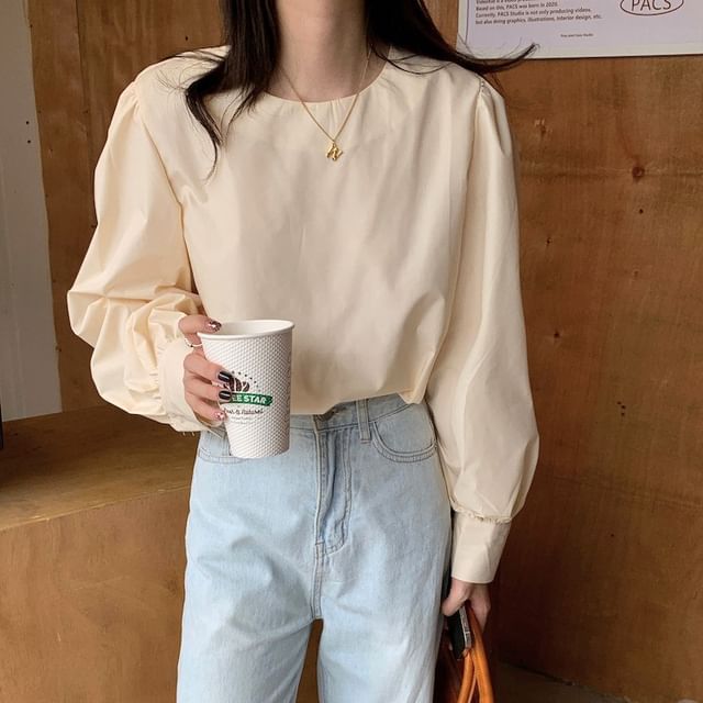 ANORA-Puff Sleeve Round Neck Plain Blouse