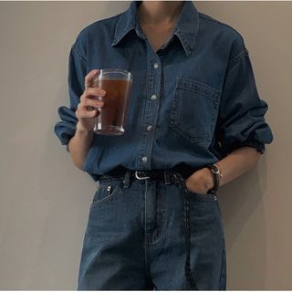 Jesong-Pocket Detail Denim Shirt