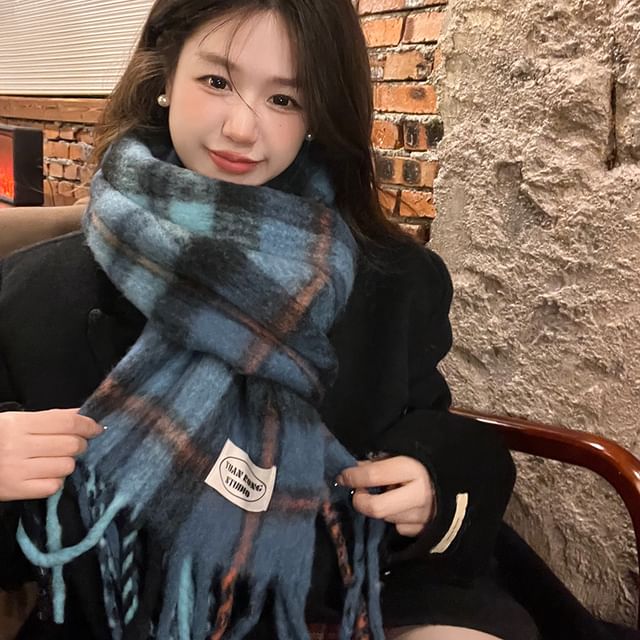 4-4 STUDIO-Plaid Tassel Scarf