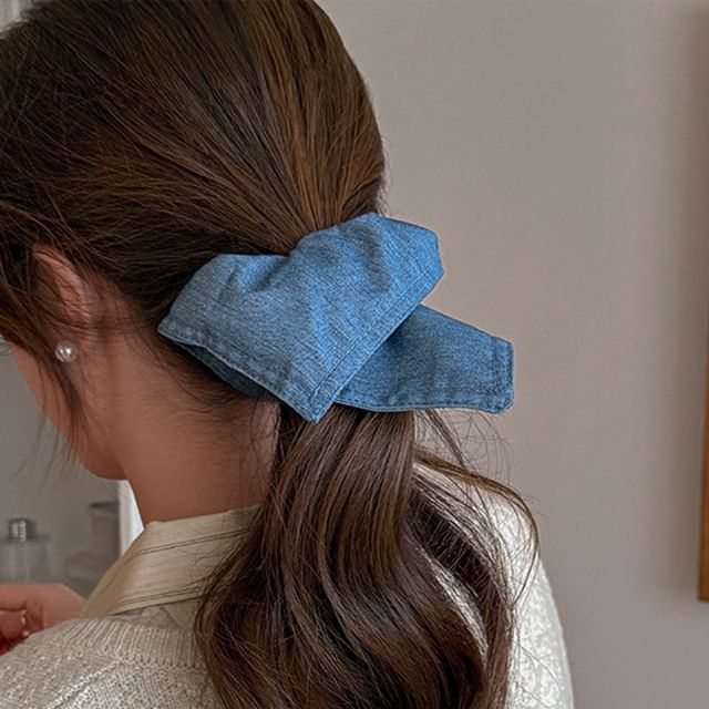 Ordinario-Denim Scrunchie