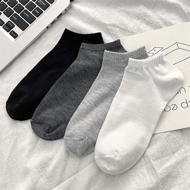 Filmas-Plain Socks
