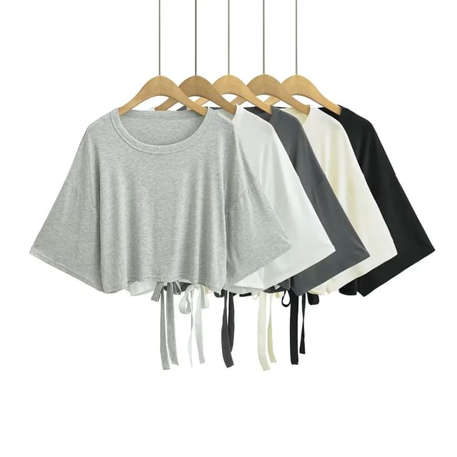 Gangacore-Short Sleeve Round Neck Solid Color Backless Crop Top