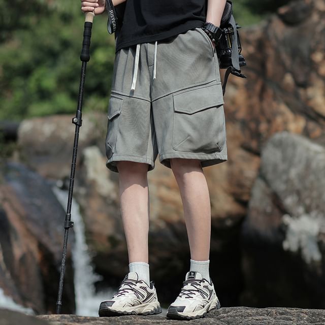 YERGO-Mid Rise Plain Cargo Shorts