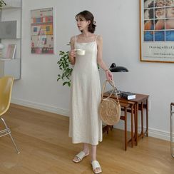 MERONGSHOP - Tie-Waist Pinafore Maxi Dress MERONGSHOP - Tie-Waist Pinafore Maxi Dress