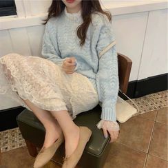 COOLIN - Set: Übergroßer Pullover aus Zopfmuster + Langarm-Maxikleid mit Spitze COOLIN - Set: Übergroßer Pullover aus Zopfmuster + Langarm-Maxikleid mit Spitze