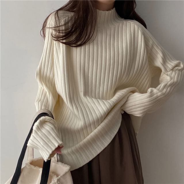 Moon City-Gerippter Pullover mit Stehkragen